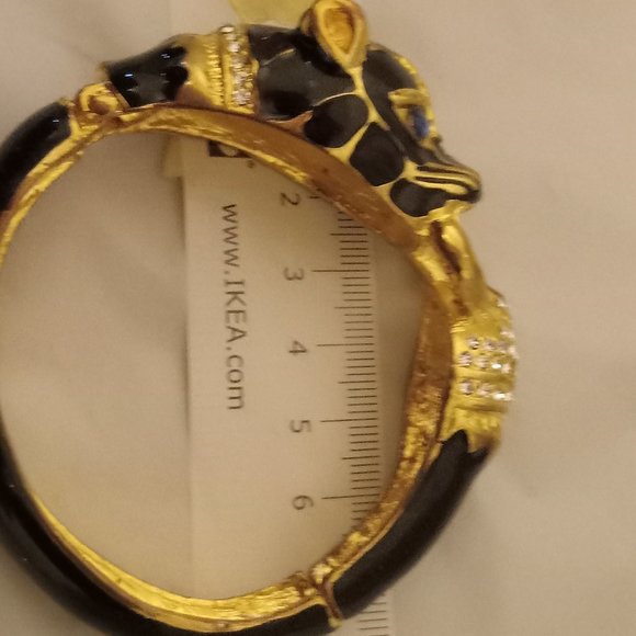 Kenneth Jay Lane KJL gold black crystal enamel animal bracelet as new - Picture 5 of 6